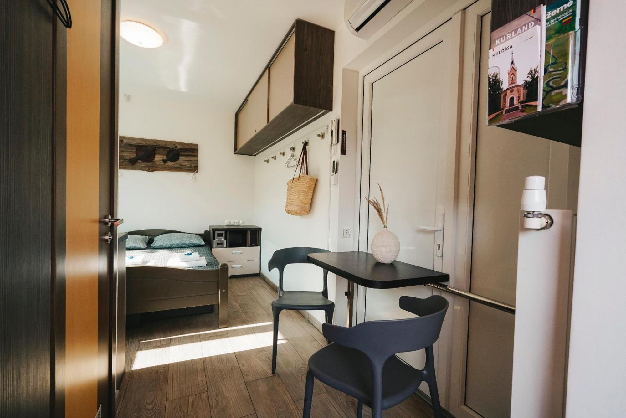Seaside Studio Apartment The Red Fish Apsuciems Exterior photo
